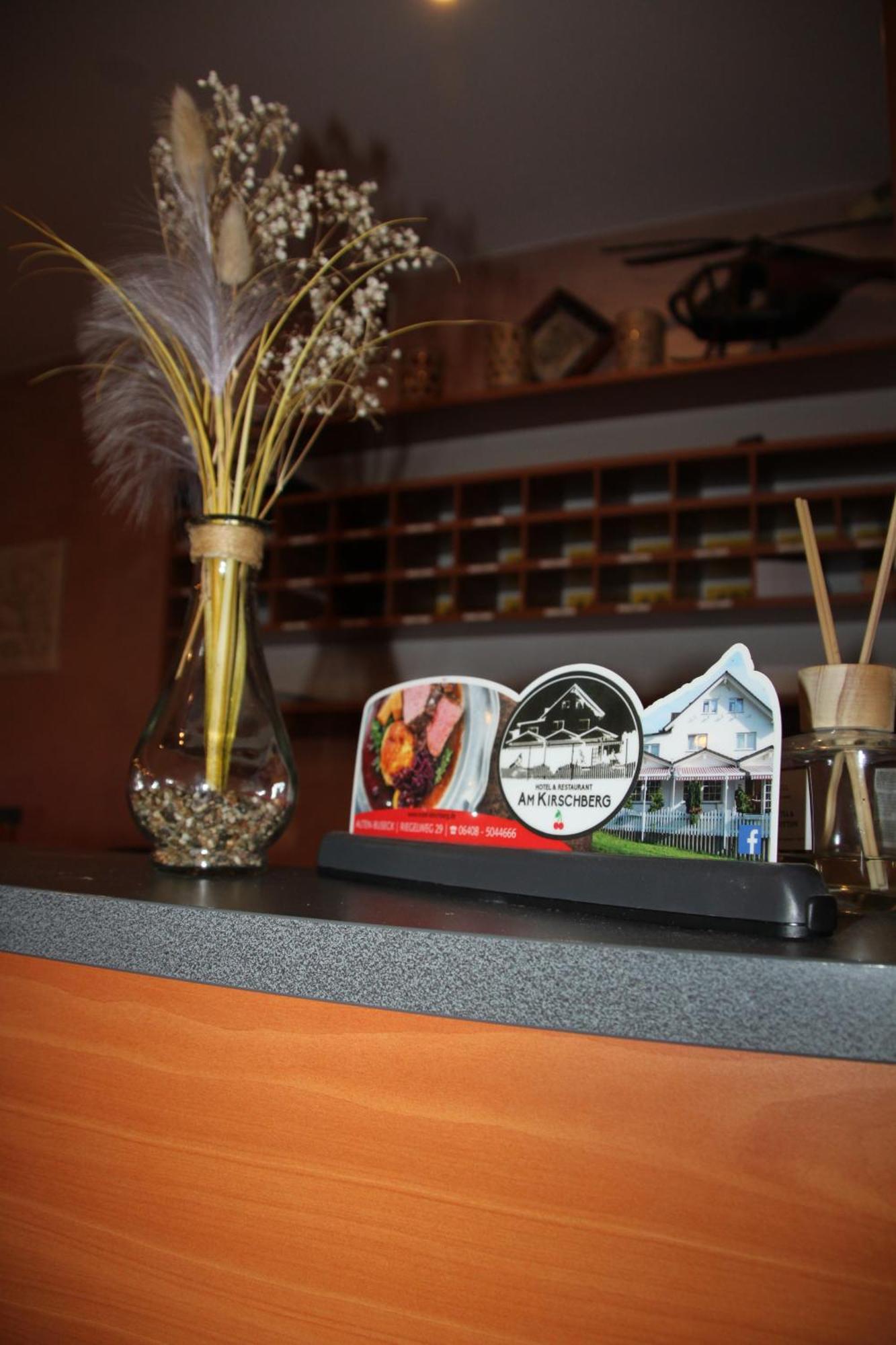 Hotel & Restaurant Am Kirschberg Alten Buseck エクステリア 写真